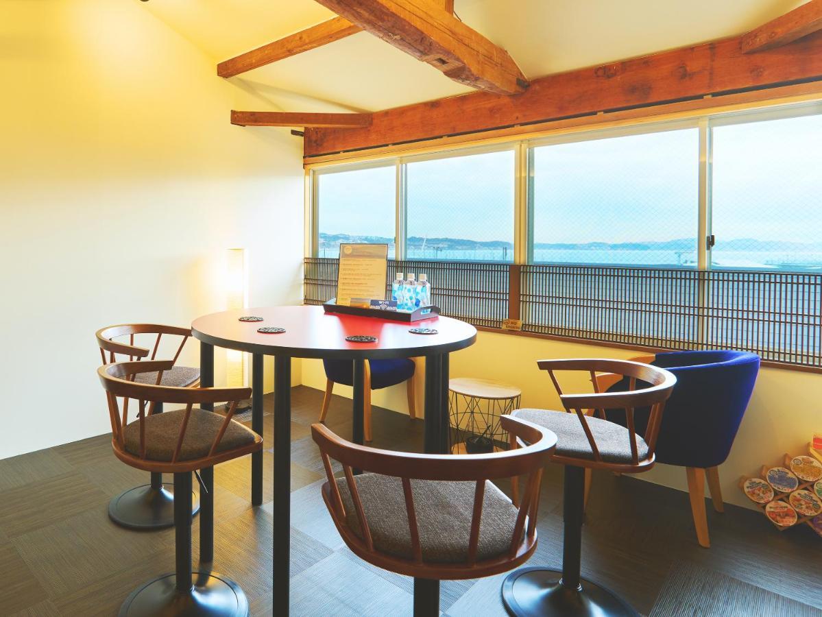 オーシャンビュー 加美屋リゾート 江ノ島,江ノ島の島内,仲見世通りから3分,海と日の出を臨む貸切の和モダン別荘 藤沢市 エクステリア 写真
